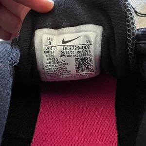 Women’s Nike running sneakers